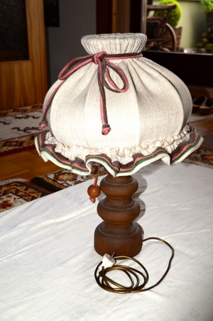 Rustikale Ecktisch Lampe