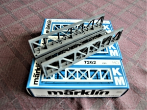 Märklin Bogenbrücke 7263 Gitterbrücke 7262 Rampenstück gerade 7268 u. gebogen 7267