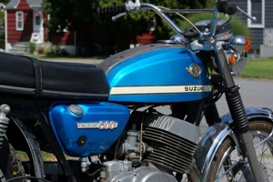 Tank Dekor Suzuki T500