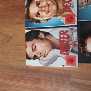 Dexter Staffel 1 - 2 - 3 - 4 DVD ab 18 Jahren Bild 3