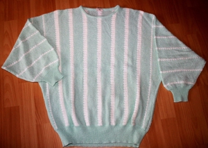 Pullover Gr. 40-42 mintgrün mit weißen Streifen / weite Ärmel Bild 1