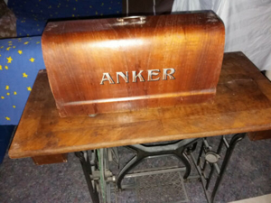 Nähmaschine "Anker" mit Eisengussgestell