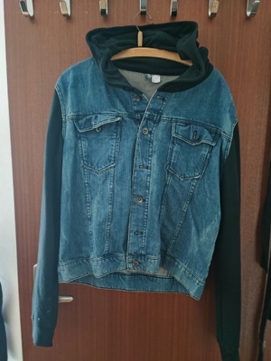 Jeans Jacke mit Kapuze