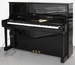 Klavier Yamaha YUS1 Silent, 121 cm, schwarz poliert, Nr. 6246130 Bild 1