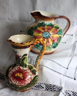 2 dekorative, rustikal gearbeitete Vasen/ Krüge im bäuerlichen Stil Bild 4