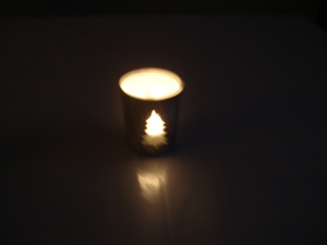 10 Windlichter Teelichter Weihnachts- Motiv Metall mit Glaseinsatz Farbe Antik-Silber 7 cm x 6 cm. Bild 4