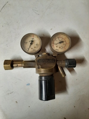 Gasdruck Manometer Schutzgas Bild 1