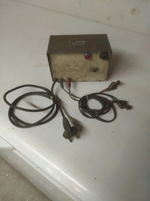 Nostalgie Batterie Ladegerät Bild 1