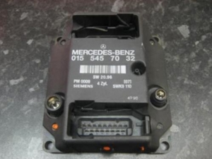 Zündsteuergerät Mercedes W124 E200 0155457032, 015 545 70 32