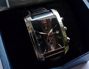 Schöner Jacques Lemans Chronograph Herren Armbanduhr Neu mit Box