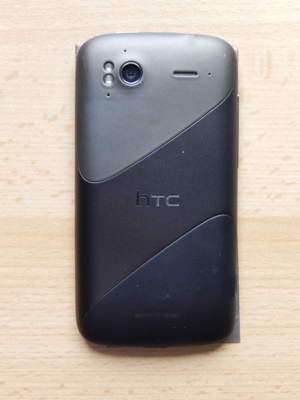HTC Sensation Z 710e Smartphone, Simlock frei, defekt an Bastler Bild 3