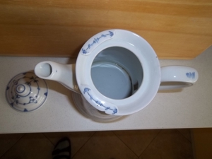 Antiquarische Kaffeekanne Strohblume friesisch blau Bild 3