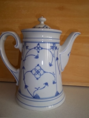 Antiquarische Kaffeekanne Strohblume friesisch blau