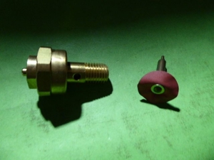 Mercedes-Benz Solex Vergaser Rücklaufventil 0000701146 & 0000751107