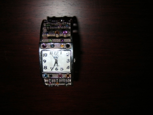 Modische armbanduhr mit Spangenarmband Bild 1