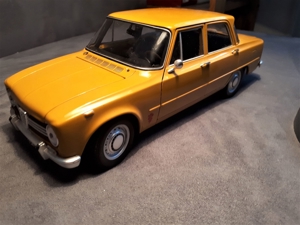 1 18 Modellauto --UT 2x Alfa Romeo 1 x 155 Rennmodelle-1 x Giulia Alfa