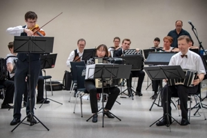 Akkordeon, Klavier, Bandoneon Unterricht u.v.m., auch online, bei den Akkordeon Virtuosi Dresden Bild 14