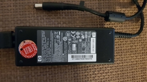 Verschiedene HP und andere Laptop-Netzteile / Ladegeräte Bild 2