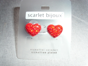 Ohrstecker von Scarlet Bijoux. rote Herzen mit Strass ( Modeschmuck) NEU Bild 2