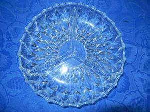 Glasschale/Teller mit Einteilungen 20,5 cm Durchmesser für Konfekt/Snacks Bild 1