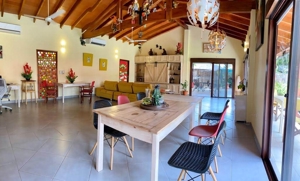 Zwei Häuser in Caacupe   Paraguay Bild 3