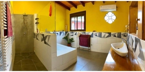 Zwei Häuser in Caacupe   Paraguay Bild 5