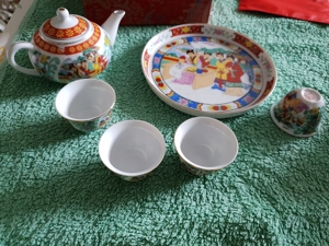 Asiatische Teile. Teeservice. Vasen. Bild 3