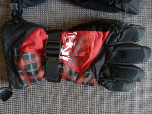 Ski-/Snowboardjacke, rot-schwarz-kariert, unisex, Gr. S/176 Bild 15