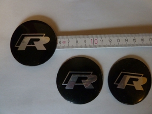 R-Line-Radnabenabdeckung, Felgendeckel, 3 Stück, neuwertig, 57 mm Bild 2