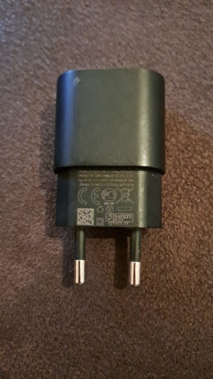 2 x USB zu 230V Ladegerät Bild 4