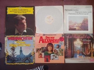 LPs als besonderes Geschenk zu verkaufen, Pink Floyd, Beatles und viele mehr, auch Klassik. Bild 9