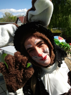 Osterhase, Show, Animation, Walk-Act, Kinderunterhaltung zu Ostern