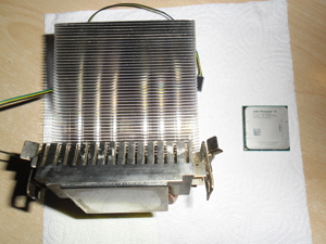AMD CPU Phenom -II V6 1055 T u. F9 Silent Arctic Kühler mit 6 Pipe Kühlkörper Bild 3