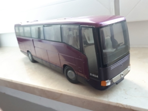 1 43 Modellautos--NZG MercedesBenz Omnibus Super Hochdecker 0 404 SDH