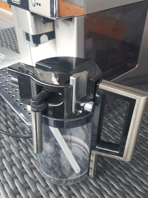 Delonghi Kaffeevollautomat Bild 6