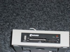Einbau-Speicherkartenleser für PC, billig zu haben Bild 3