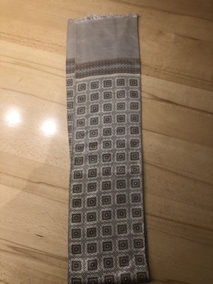 Verschiedene Schals Bild 4