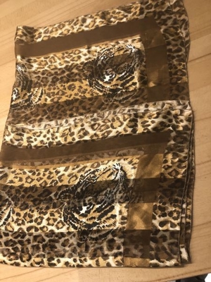 Verschiedene Schals Bild 5