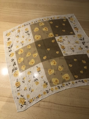 Verschiedene Schals Bild 6