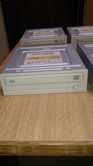 DVD-Brenner, CD-Laufwerke für PC, gebraucht, ohne Garantie Bild 9