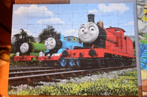 Puzzle 64 Teile "Thomas und seine Freunde - Unterwegs mit Thomas"
