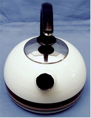 alter Emaille Chrom Flöten Wasserkocher / Kessel / Wasserkessel / Pfeifenkessel / 1970er Jahre Bild 2