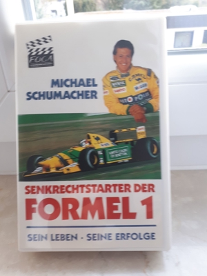 Modelle 1:18--M.Schumacher und DTM Kollegen- Siehe dazu die Fotos Bild 7