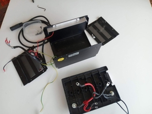 Gehäuse, Batteriegehäuse Nachbau für LiFePo 18x18x24/32cm mit Versand DE Bild 4