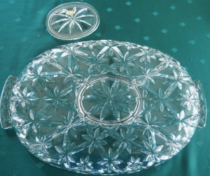 Bleikristall Platte / Schale mit Einteilungen und Deckeldose im Innenteil Bild 3