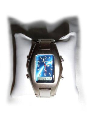 Elegante Armbanduhr von Playboy Bild 1