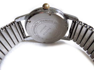 Alte Armbanduhr von BWC Bild 4