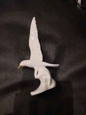 Weisse Hollohaza Porzellan Möwe
