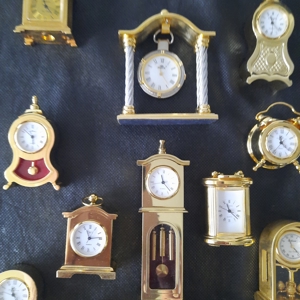 Miniatur Uhren Gold Optik Konvolut Bild 4