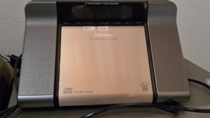Sony CDF-S01 CD und Cassetten Player und Panasonic RC-CD 350 CD Radiowecker Bild 1